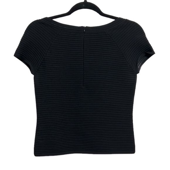 Eliza J Black ribbed Short sleeve crop top size medium - Picture 4 of 4
